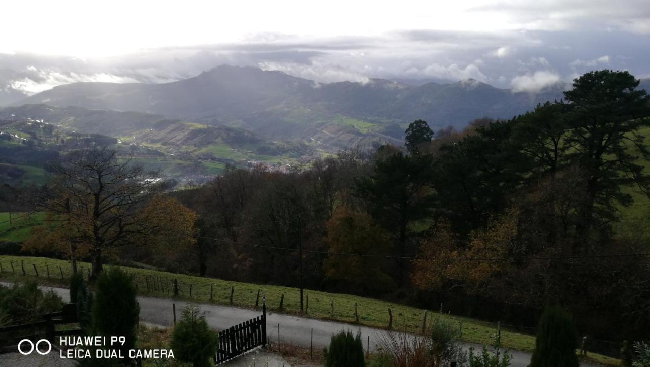 Elbosqueencantadocantabria Villa Ampuero Eksteriør billede